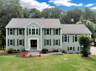 6 Keystone Way, Andover, MA 01810