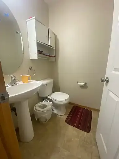 9038 95th Ave #1A — Photo 5