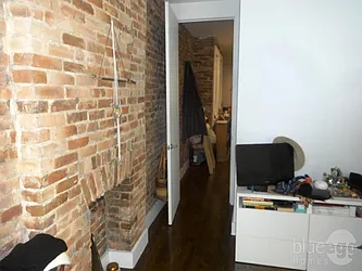 Rented by Blue Egg Realty Corp