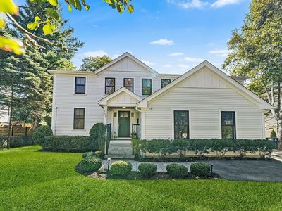 102 Thurston Rd #100, Newton, MA, 02464