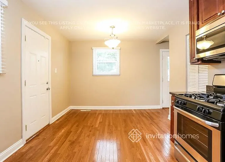 3536 W 80th Pl — Photo 7