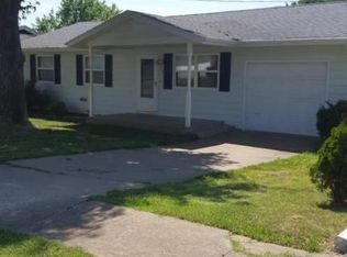 3051 N Howard Ave, Springfield, MO 65803