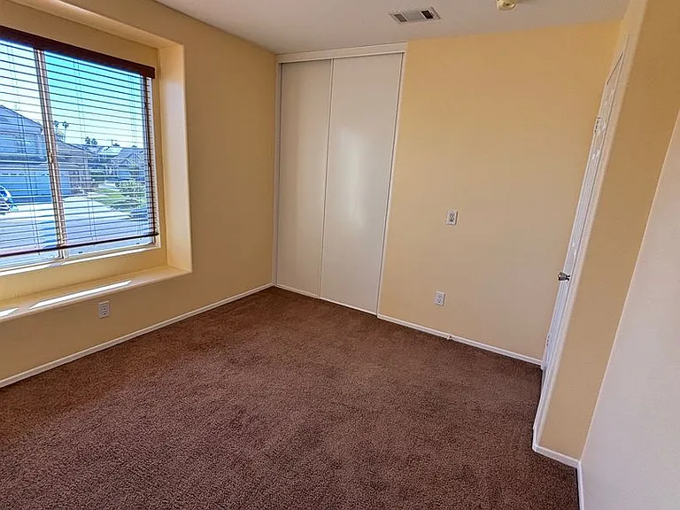 10463 Graham Ct — Photo 11