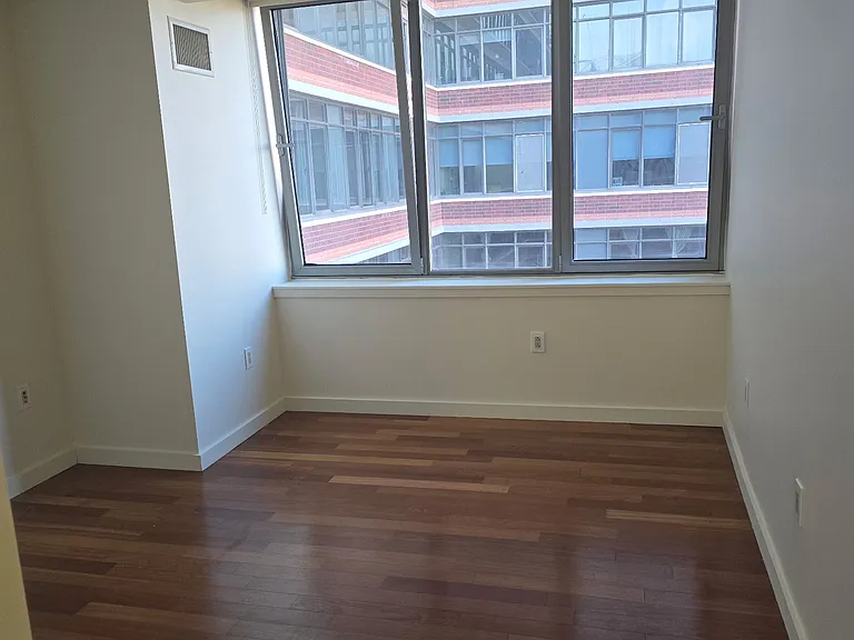1481 5th Ave #12D — Photo 7
