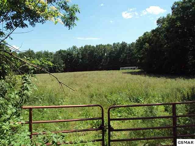 1st image of 642 Airport Rd
