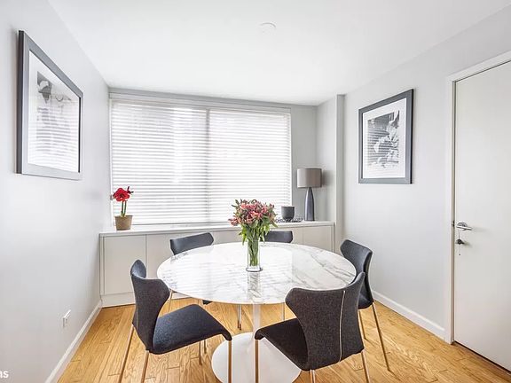 3rd image of 250 W 90th St APT 5A