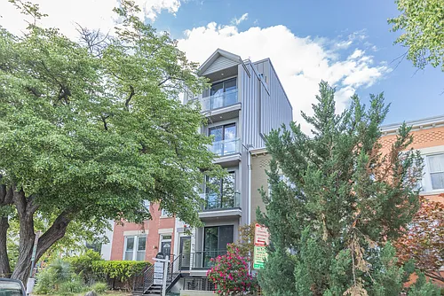 1332 G St SE #3 Photo 1