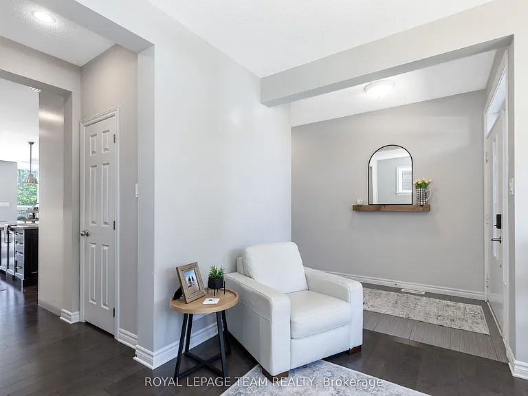 512 Breccia Hts — Photo 6