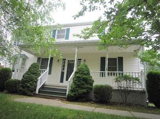 26 Paddock Pl, Milford, CT 06461