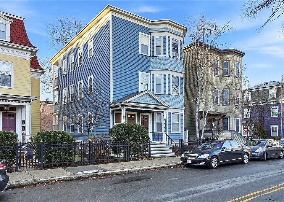 1st image of 49-51 Putnam Ave #2