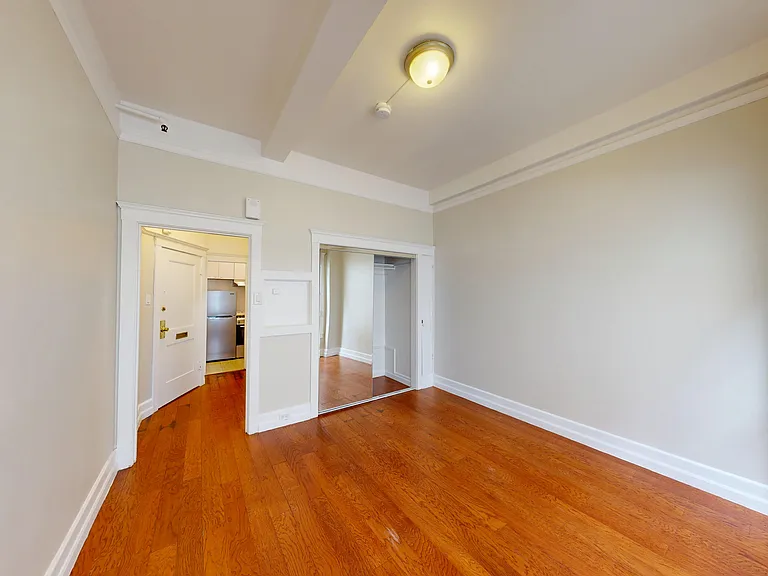 124 Mason Street — Photo 3
