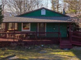 (Undisclosed Address), Elk Park, NC 28622