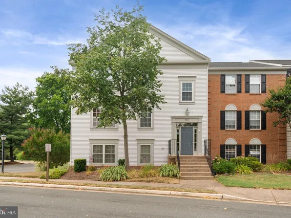 9330 Niki Pl APT 102, Manassas, VA 20110