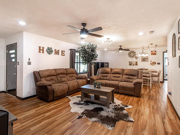 4th image of 513 Lance Rd