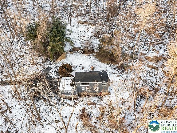 2nd image of 370 Raubsville Rd