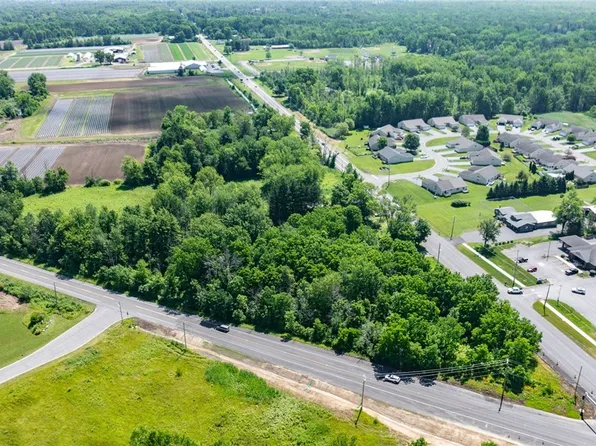 6427 State Route 31 #8, Cicero, NY 13039