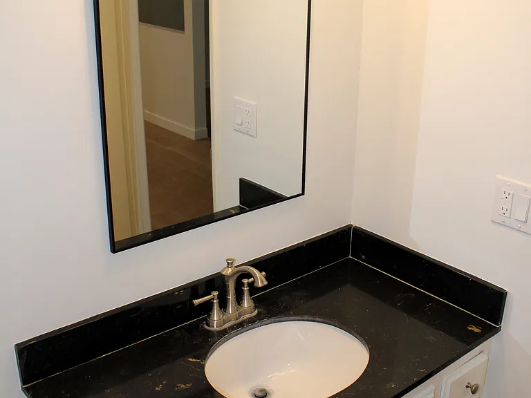 guest bath 2