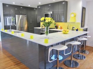 4961 Stern Ave, Sherman Oaks, CA 91423