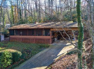 312 Azalea Dr, Maggie Valley, NC 28751