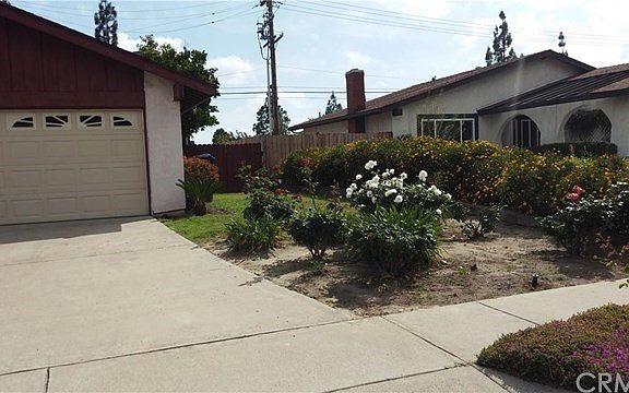 2nd image of 10457 Ring Ave