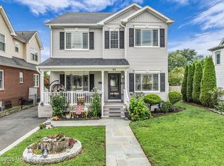 83 Center Ave, Atlantic Highlands, NJ 07716