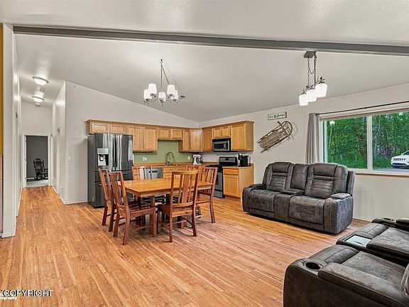 4th image of 4971 N Skyvan Cir