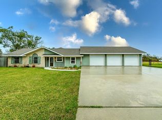 262 Leblanc Dr, Lockport, LA 70374