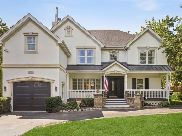 258 N Jackson Rd, Clarendon Hills, IL 60514