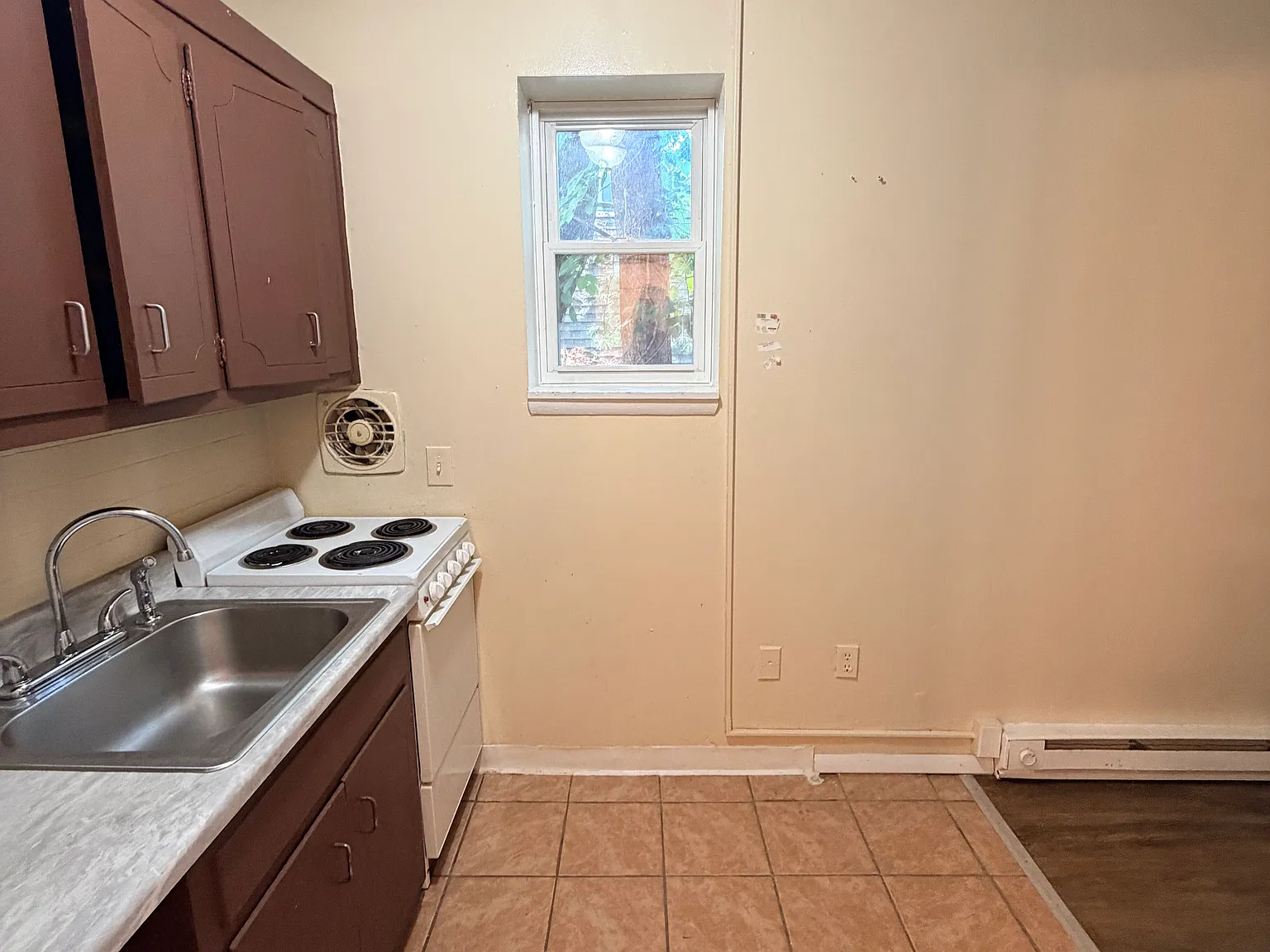 Studio, $1,150 — Photo 4