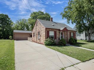 809 Monroe St, Little Chute, WI 54140