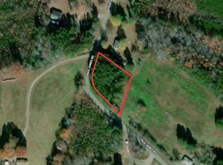 Paul James Rd, Halifax, VA 24558