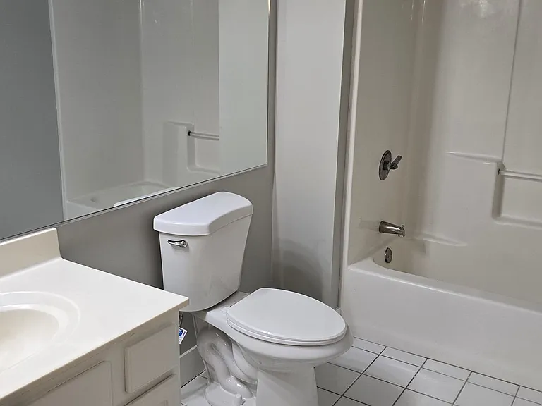 Bridgeview Apartments — Photo 52