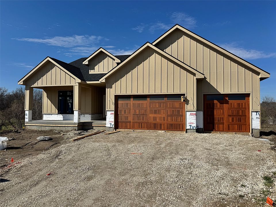 1st image of 3805 Woodland Ct