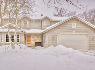 835 Lucas Ln, Jefferson, WI 53549