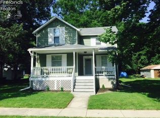 1124 Whittlesey St, Fremont, OH 43420