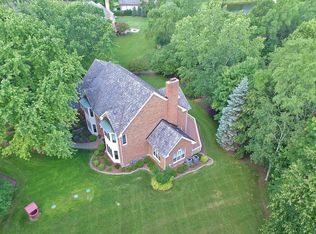 3908 Clear Water Dr, Long Grove, IL 60047