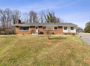 116 Montvue Rd, Bristol, TN 37620