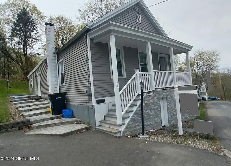 3rd image of 69 Mann Avenue