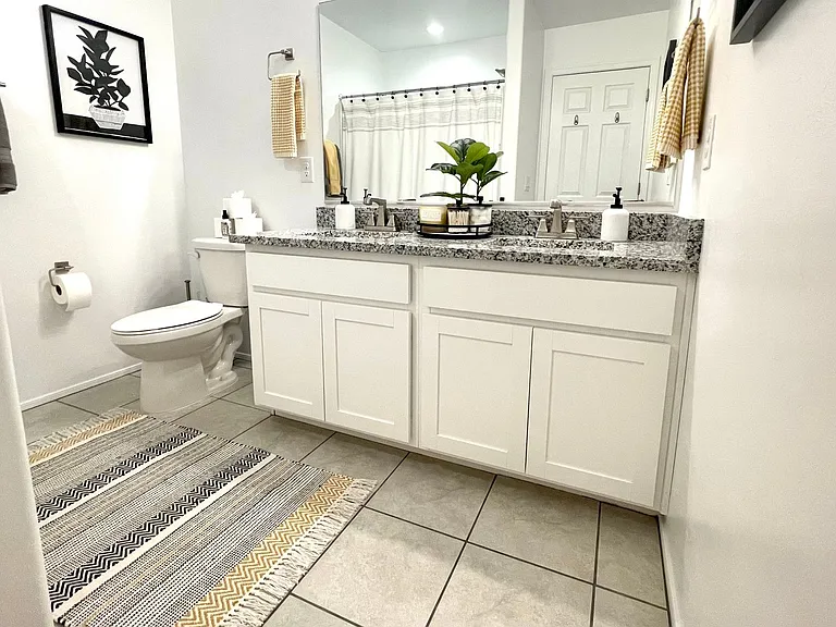 11921 E Ryscott Cir — Photo 10