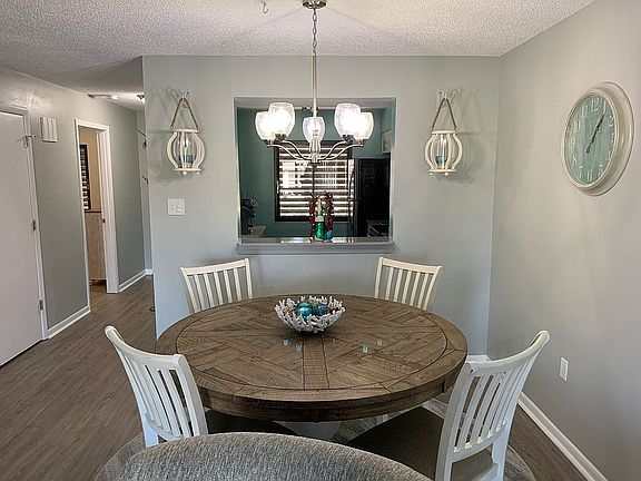 2nd image of 5209 Lake Village Dr