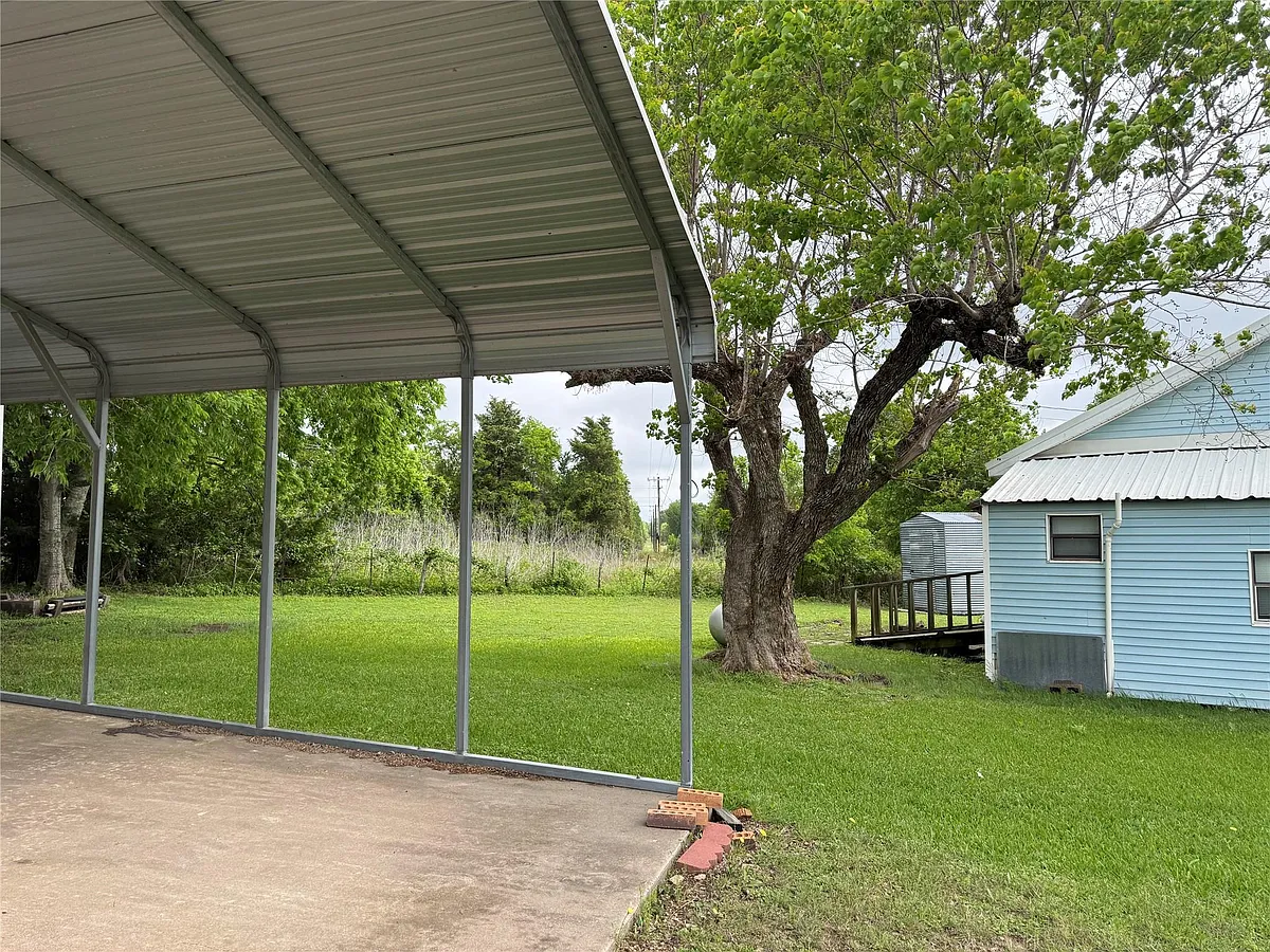 Building Photo - 1203 County Road 254