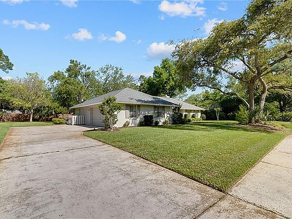4th image of 588 Whisper Wood Dr