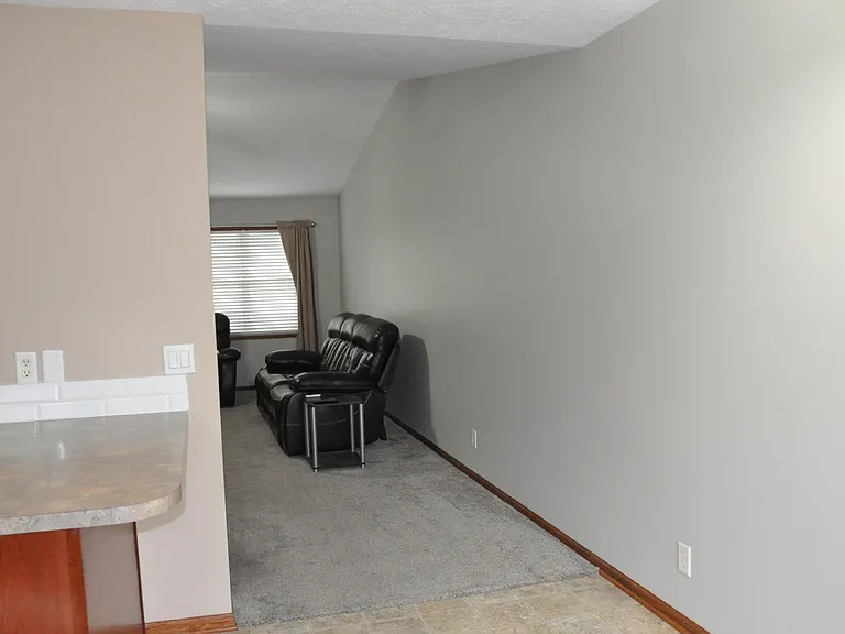 2041 Colorado Dr — Photo 7