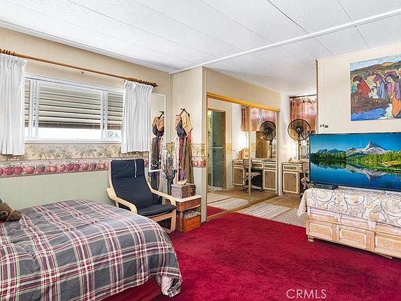 3rd image of 44725 Florida Ave #70