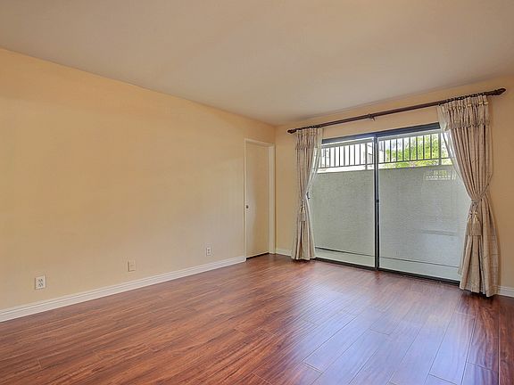 5th image of 100 N Electric Ave APT 1