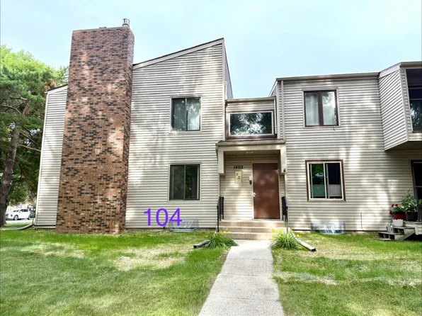 1402 5th St N APT 104, Fargo, ND 58102