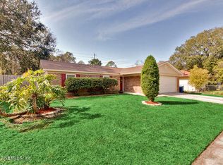 2632 Stern Dr S, Jacksonville, FL 32233