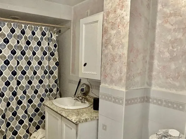 2964 Avenue T image 8 of 10