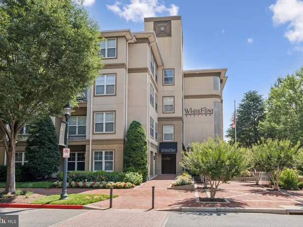 11800 Old Georgetown Rd APT 1120, North Bethesda, MD 20852