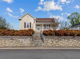 308 Broad St, Mount Airy, NC 27030